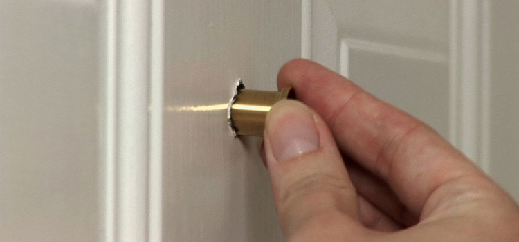 peephole door repair in Calipatria